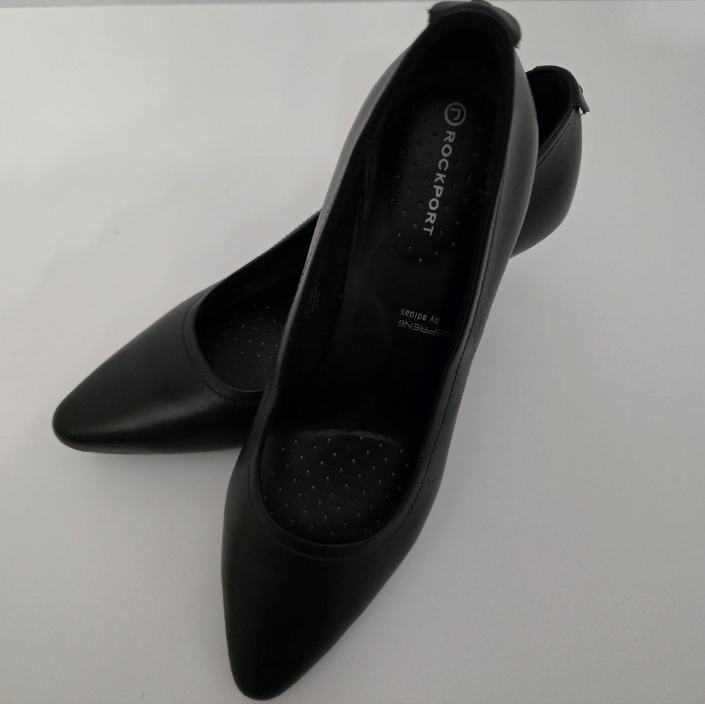 Rockport Women's Black Pumps